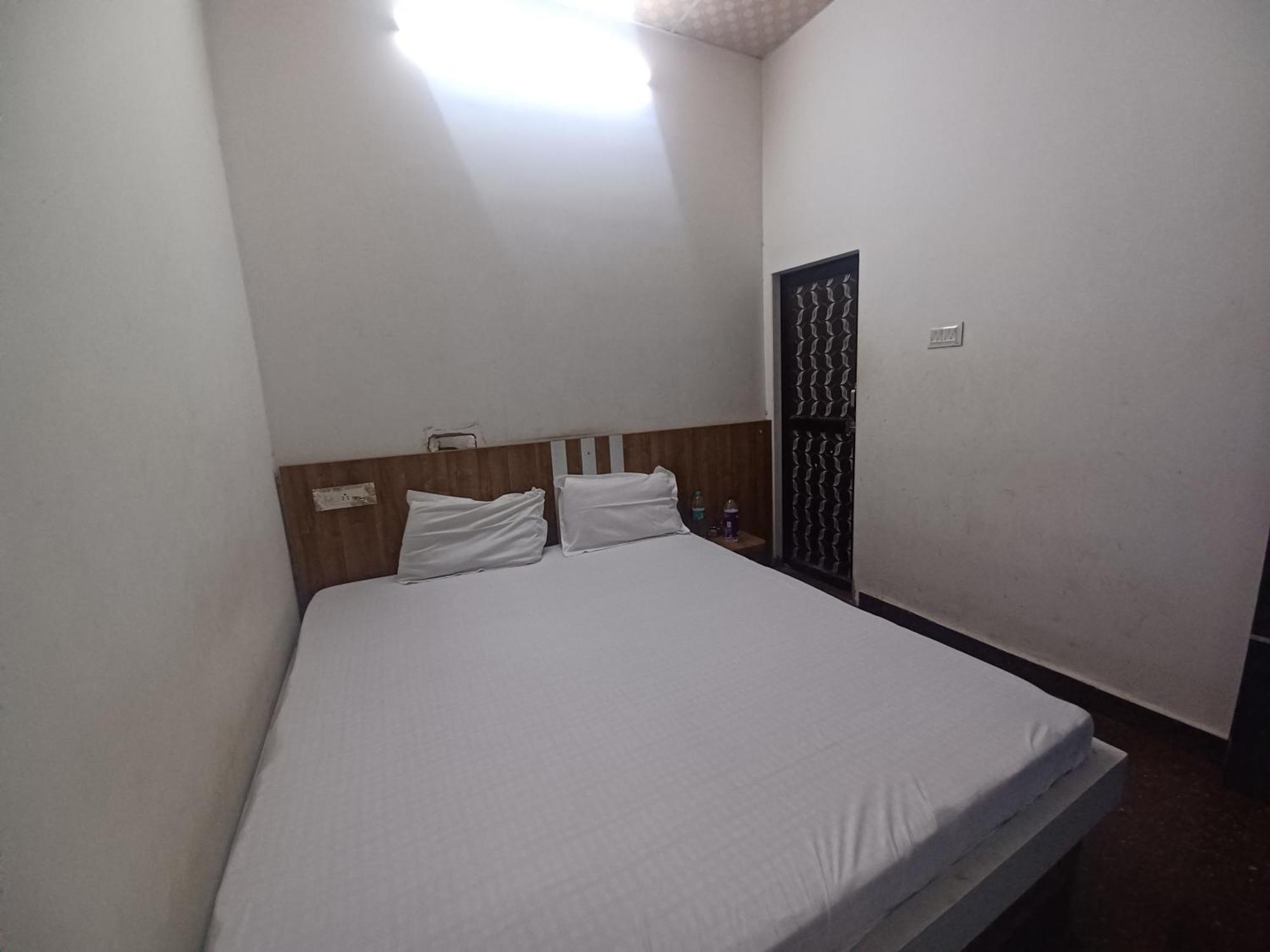 Athitya Hotel And Resort Sikar Zimmer foto